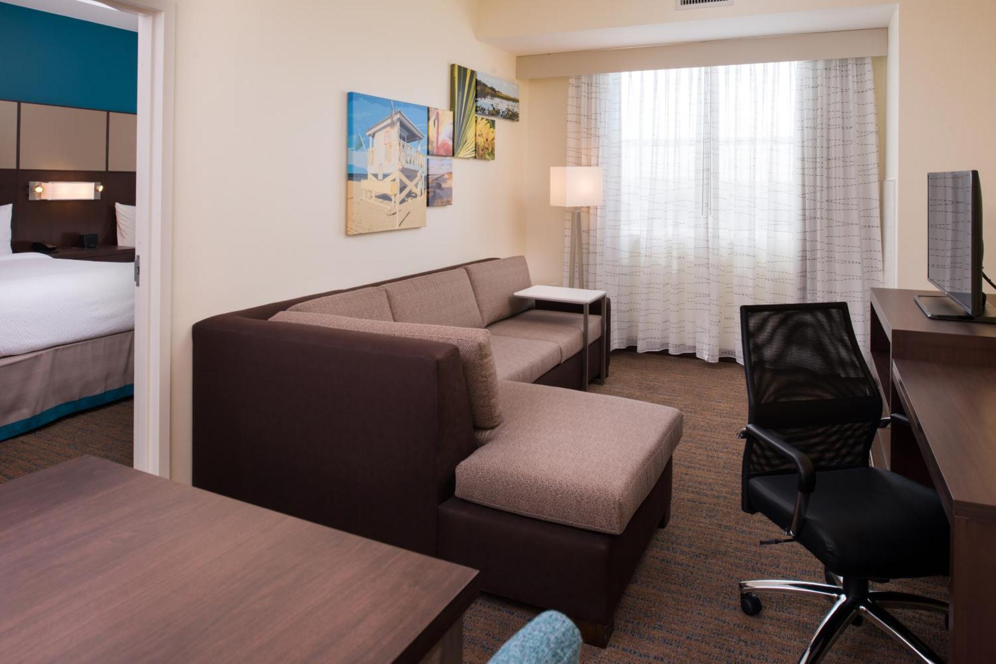 By Marriott Miami West/fl Turnpike Hotel
