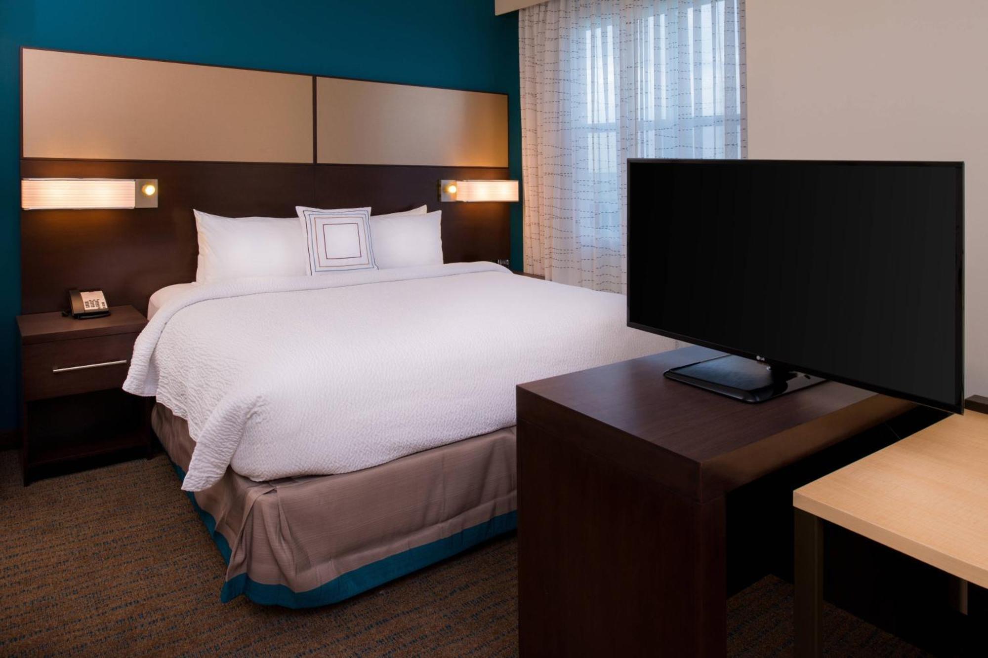 By Marriott Miami West/fl Turnpike